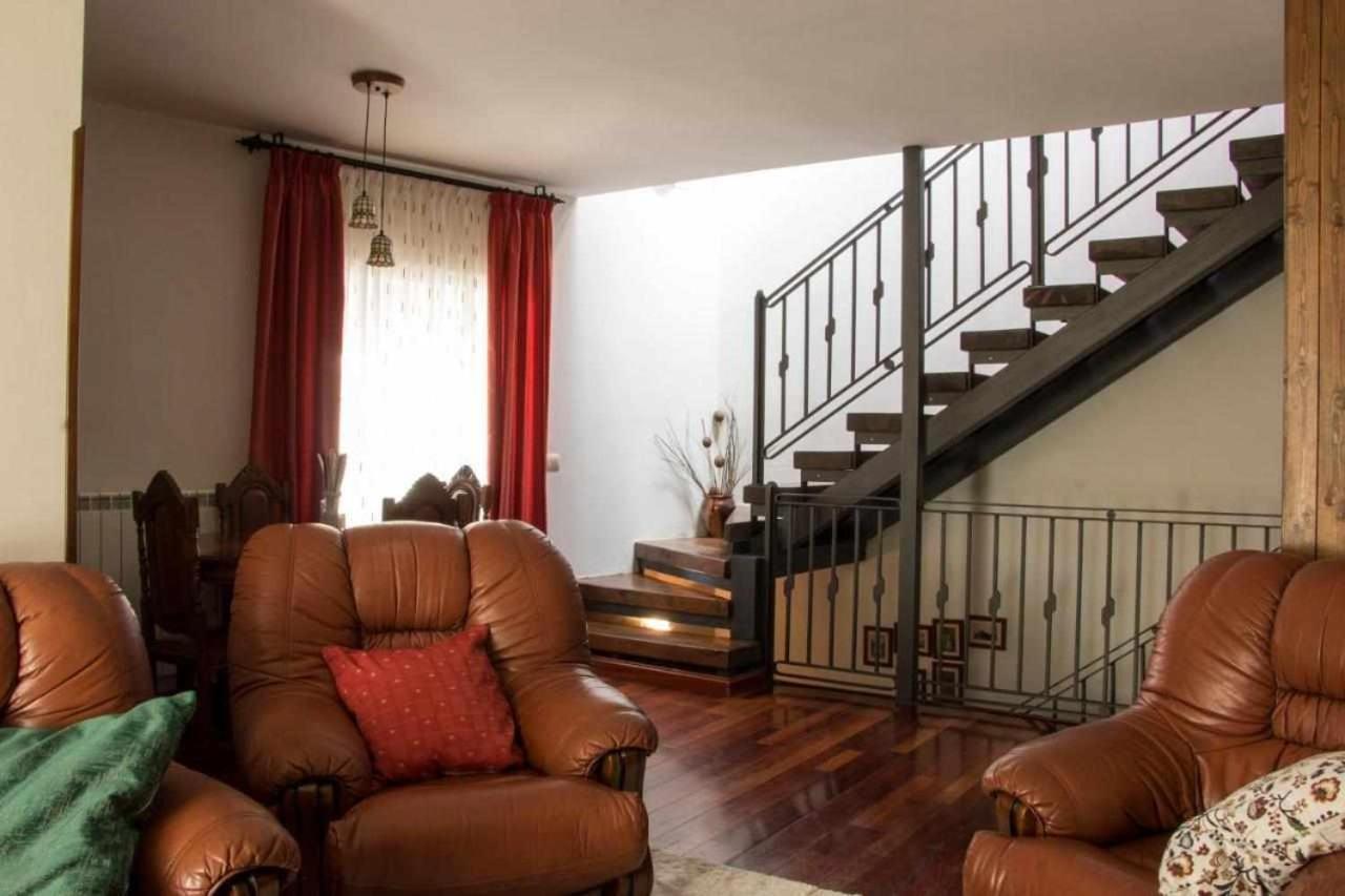 Paco Country house Munogalindo